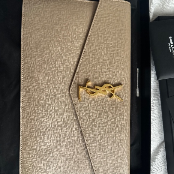 YSL UPTOWN CLUTCH - Picture 1 of 3